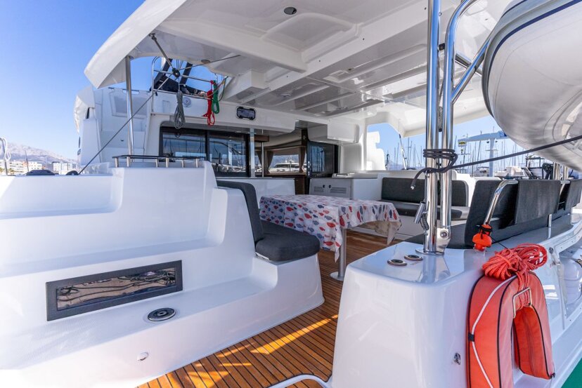 Lagoon 46 - 4 + 2 cab. Velvet Breeze